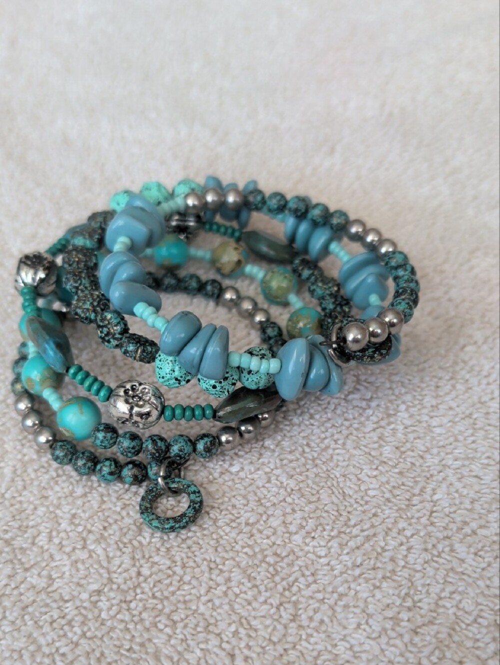 Turquoise Multi-Strand Beaded Stretch Bracelet - Picture 2 of 4